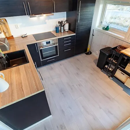 Vaeranes- Ny Hytte Med Flott Utsikt Ramberg Exterior photo